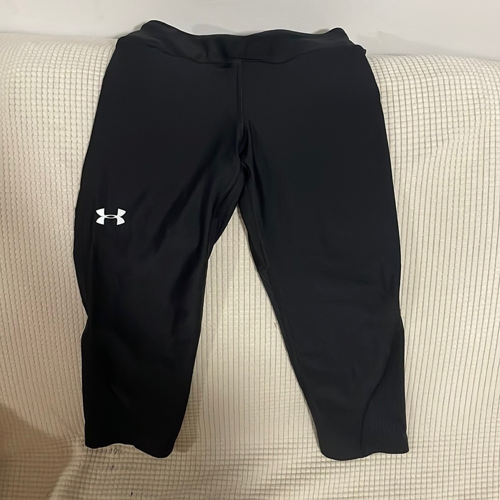 Under Armour 21” cropped leggings